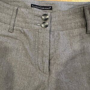 Gorgeous women's Luisa Cerano Virgin Wool Dress Pant Grey size 8.